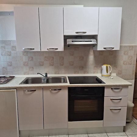 ביוגראד נה מורו Apartments Gojka Miocevic מראה חיצוני תמונה