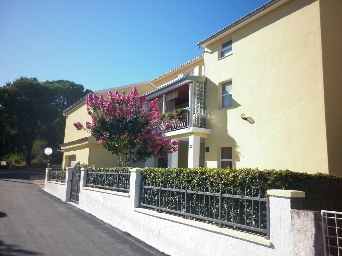 ביוגראד נה מורו Apartments Gojka Miocevic מראה חיצוני תמונה